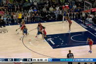 阿尔艾因进攻端火力强劲,欲破西雅图海湾者防线 阿尔艾因进攻端火力强劲,欲破西雅图海湾者防线