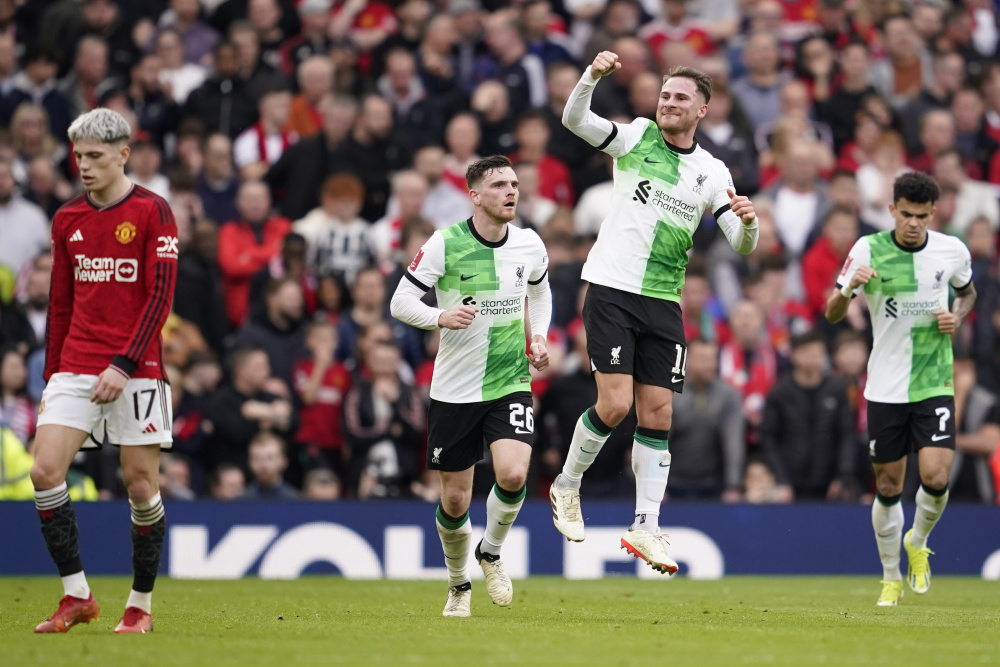 曼联遇挫,英格兰足球联赛冠军梦缥缈的简单介绍 曼联遇挫,英格兰足球联赛冠军梦缥缈的简单介绍