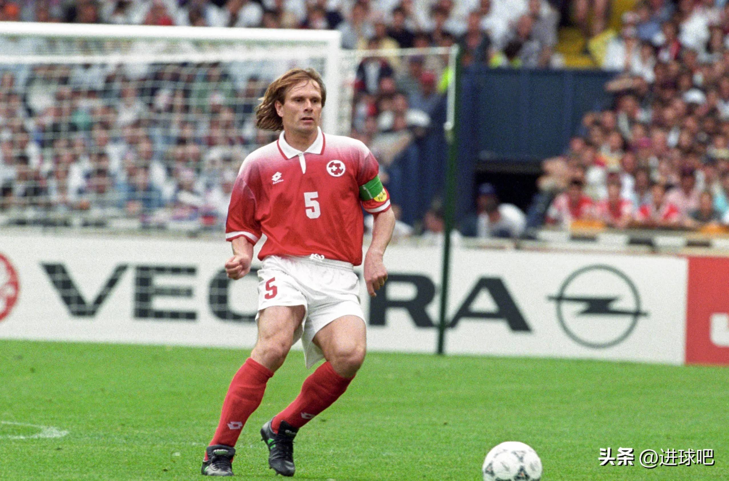 瑞士队勇夺胜利，展现强大实力晋级比赛的简单介绍