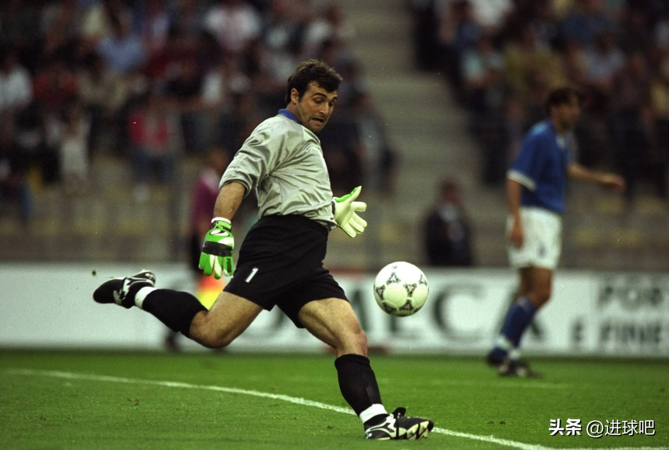 意大利联赛出现新秀球星,成为焦点 意大利联赛出现新秀球星,成为焦点