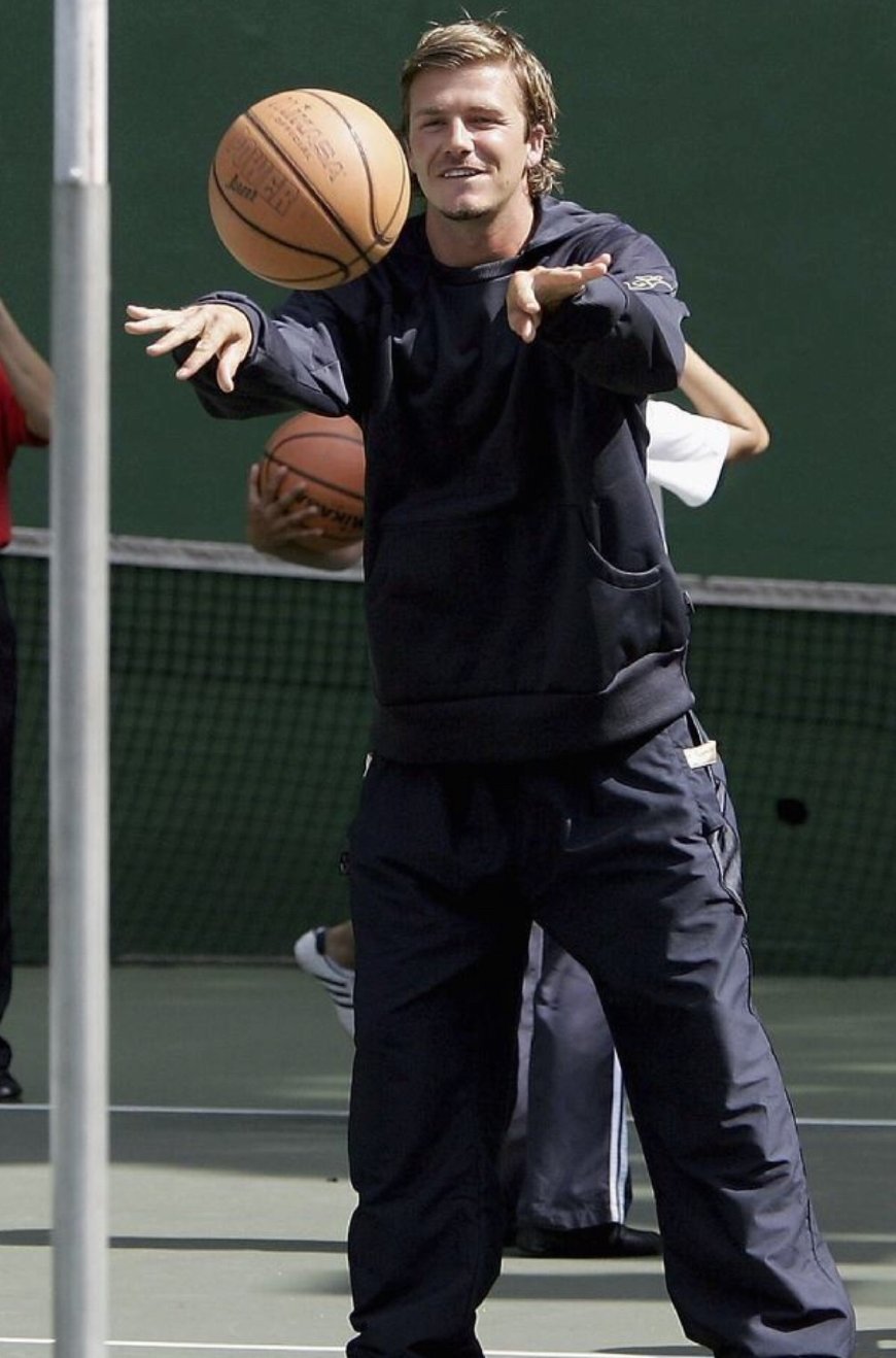 球场飒爽英姿!NBA比赛中男神亮相 球场飒爽英姿!NBA比赛中男神亮相