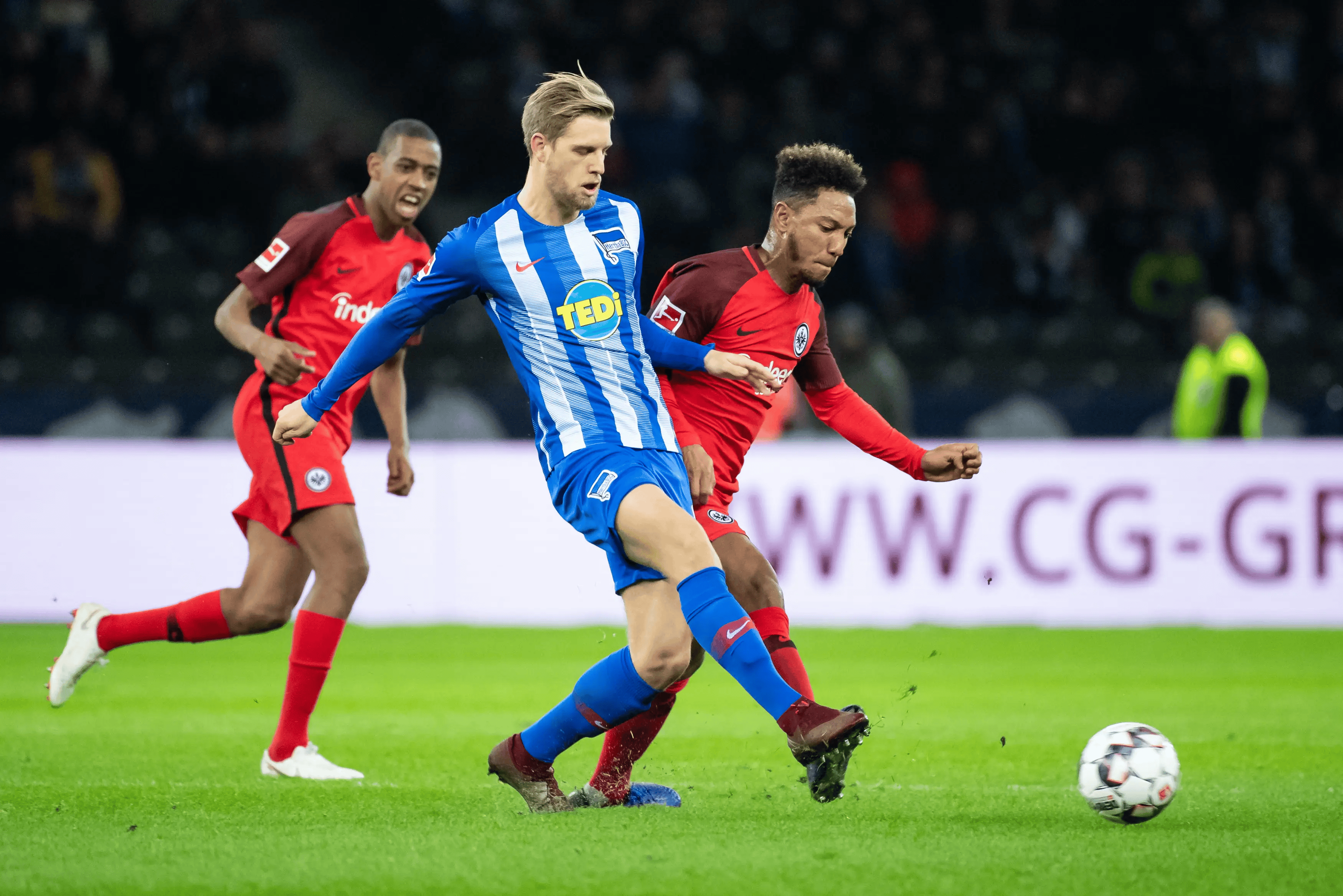 萨拉戈萨客战西尔马,保级意志不容动摇的简单介绍 萨拉戈萨客战西尔马,保级意志不容动摇的简单介绍