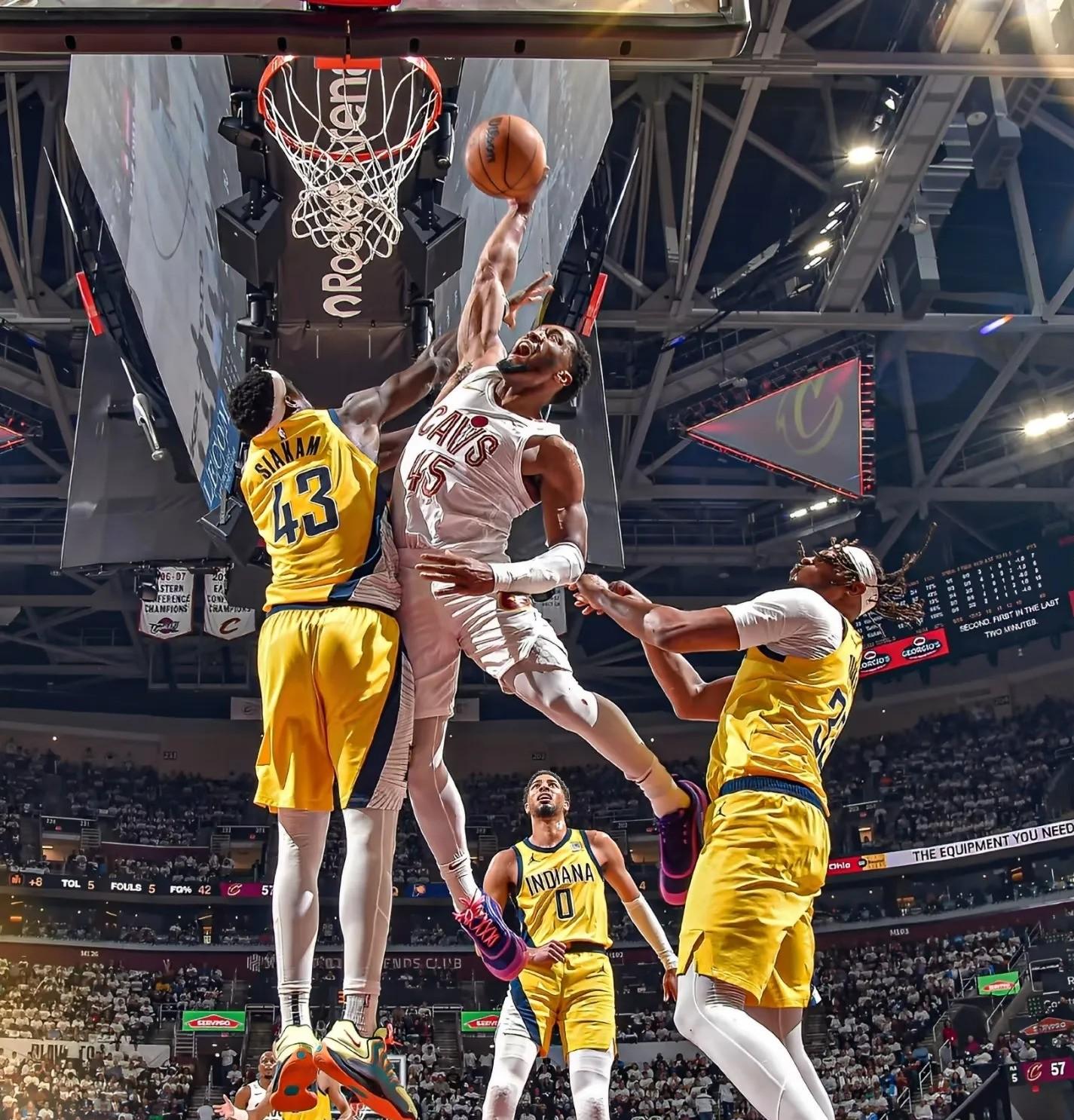 包含步行者客场逆转太阳,奥拉迪波砍下关键球的词条 包含步行者客场逆转太阳,奥拉迪波砍下关键球的词条